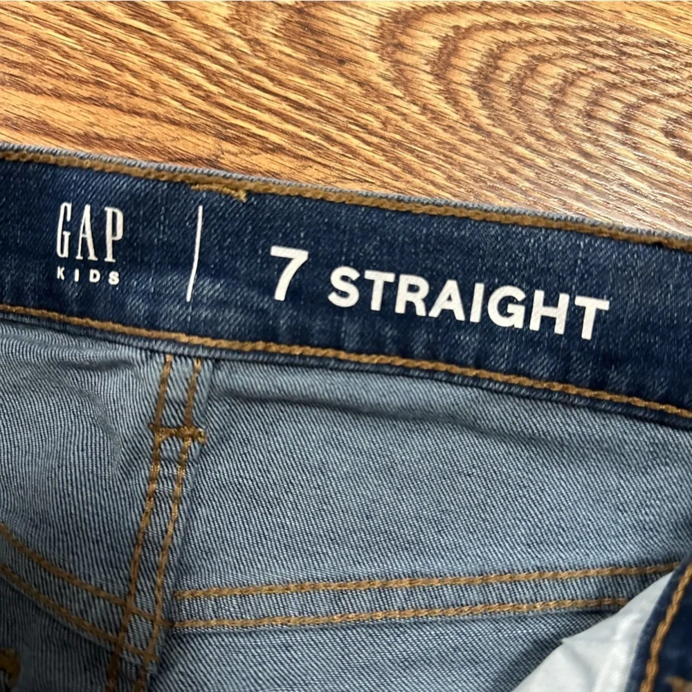 NWT Gap Kids Straight Leg Jeans Size 7